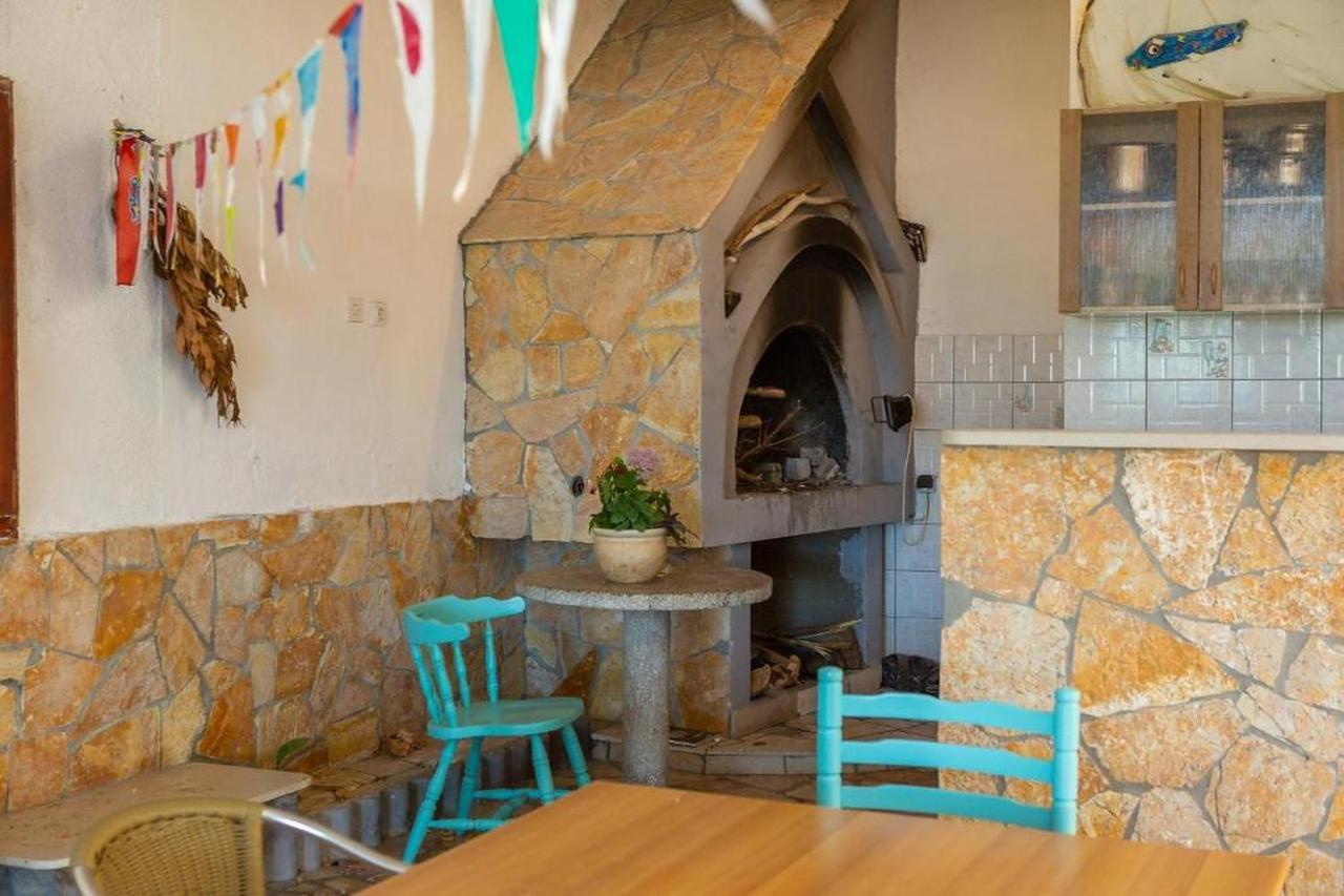 Apartments Roza Omis Luaran gambar